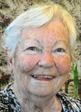 Frances E. "Fran" CUDMORE — Stratford, PE