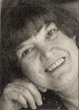 Elizabeth Charlotte HAINES (MCKENNA) — Ottawa, ON