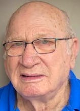 Harold Douglas MACKENZIE — Souris, PE